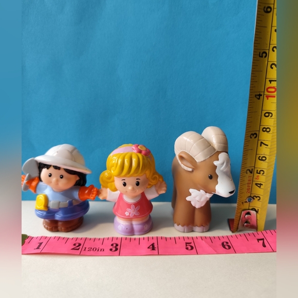 3/$20💗Fisher Price Little People figures lot of 3 - Picture 5 of 5